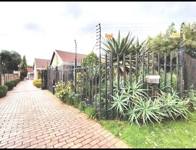 4 BEDROOM HOUSE FOR SALE IN RANDHART